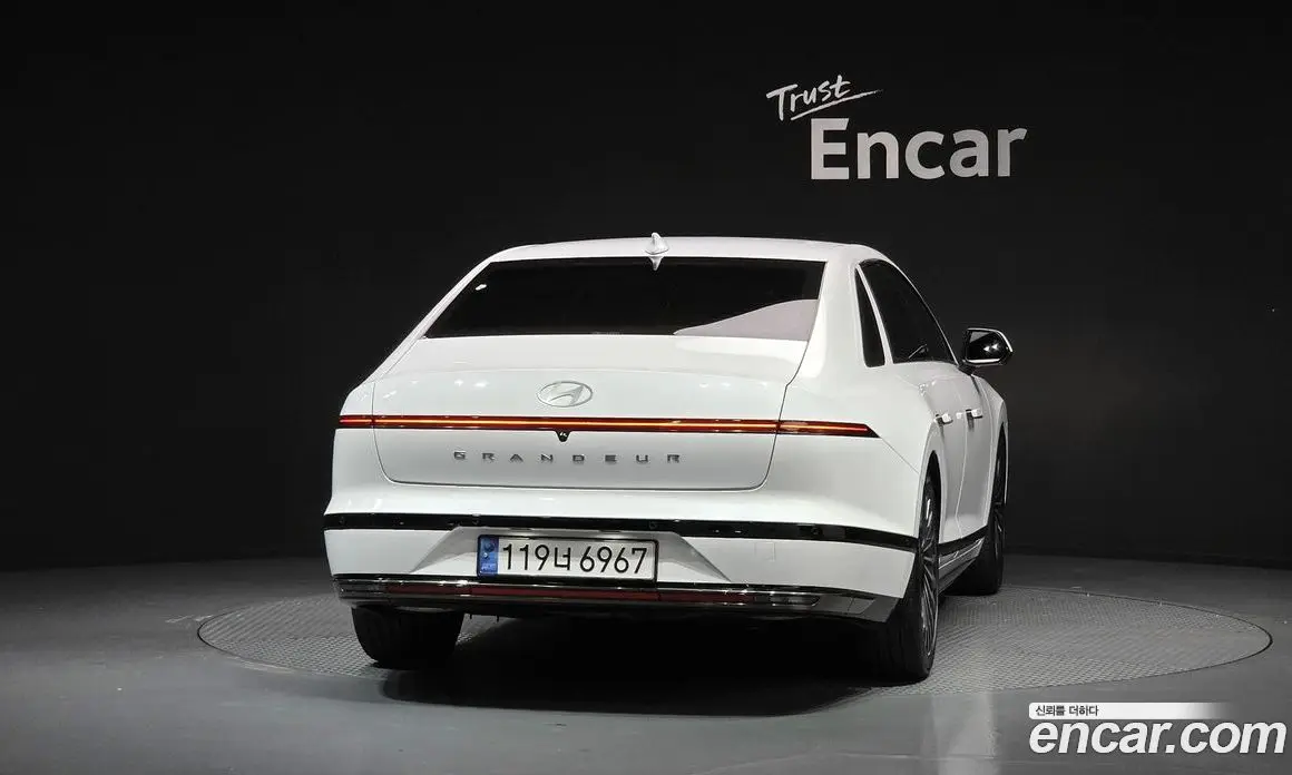 Hyundai Grandeur 2023 2.5 автомат (гидро), фото 4 Hyundai Grandeur 2023 2.5 автомат (гидро), фото 4