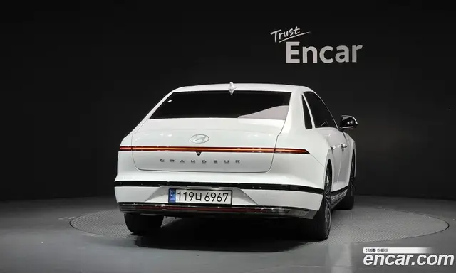 Hyundai Grandeur 2023 2.5 автомат (гидро), миниатюра 4 Hyundai Grandeur 2023 2.5 автомат (гидро), миниатюра 4