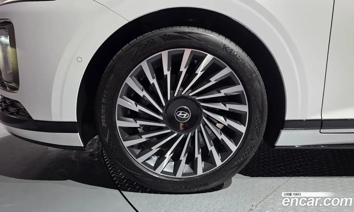 Hyundai Grandeur 2023 2.5 автомат (гидро), фото 5 Hyundai Grandeur 2023 2.5 автомат (гидро), фото 5