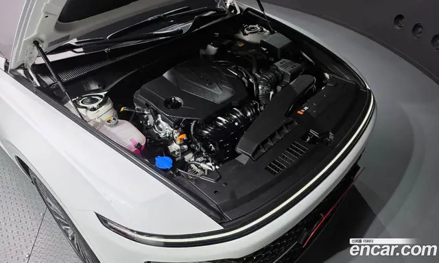 Hyundai Grandeur 2023 2.5 автомат (гидро), миниатюра 6 Hyundai Grandeur 2023 2.5 автомат (гидро), миниатюра 6