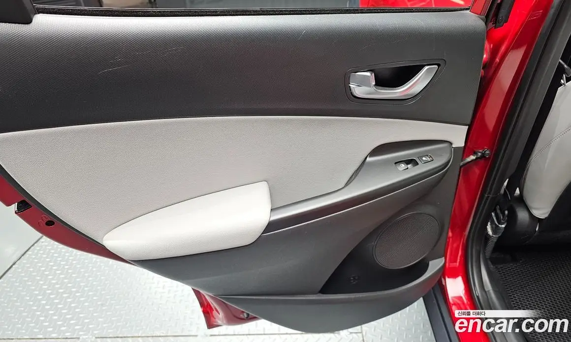Hyundai Kona 2022 1.6 автомат (гидро), фото 15