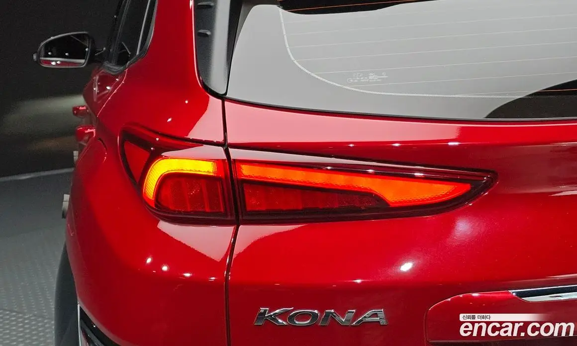 Hyundai Kona 2022 1.6 автомат (гидро), фото 9