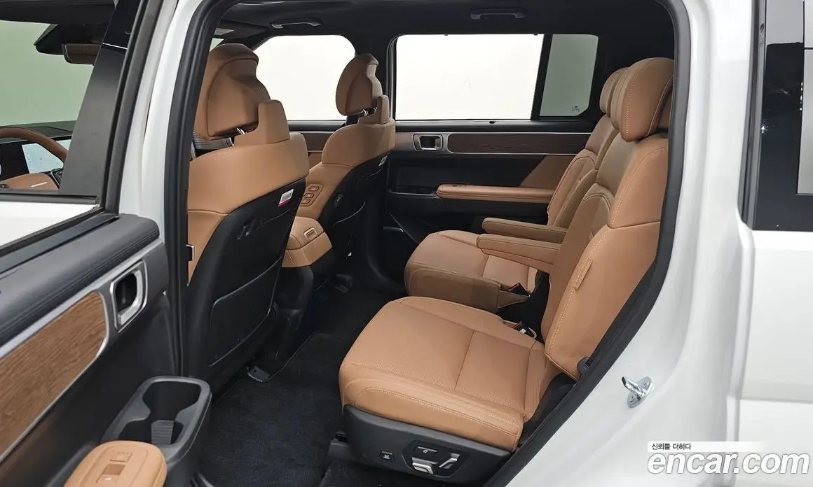 Hyundai Santa Fe 2024 1.6 автомат (гидро), фото 15