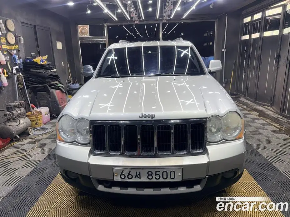 Jeep Cherokee 2010 3.0 автомат (гидро), фото 1 Jeep Cherokee 2010 3.0 автомат (гидро), фото 1
