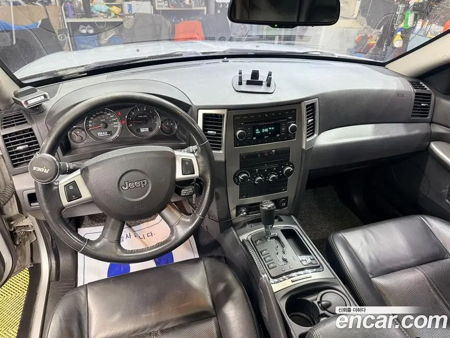 Jeep Cherokee 2010 3.0 автомат (гидро), фото 6 Jeep Cherokee 2010 3.0 автомат (гидро), фото 6