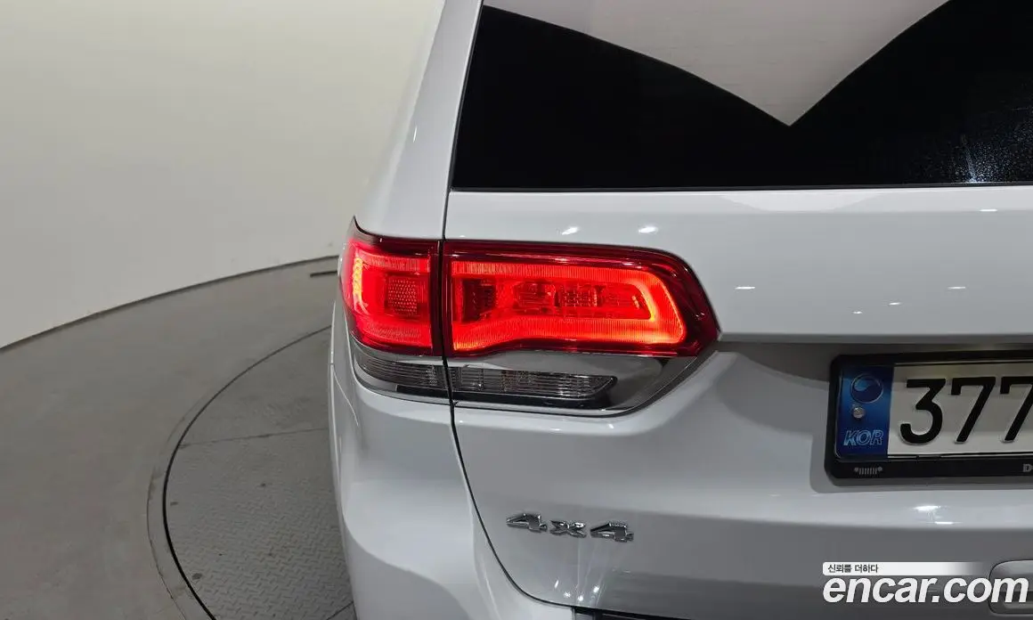 Jeep Cherokee 2021 3.6 автомат (гидро), фото 9 Jeep Cherokee 2021 3.6 автомат (гидро), фото 9