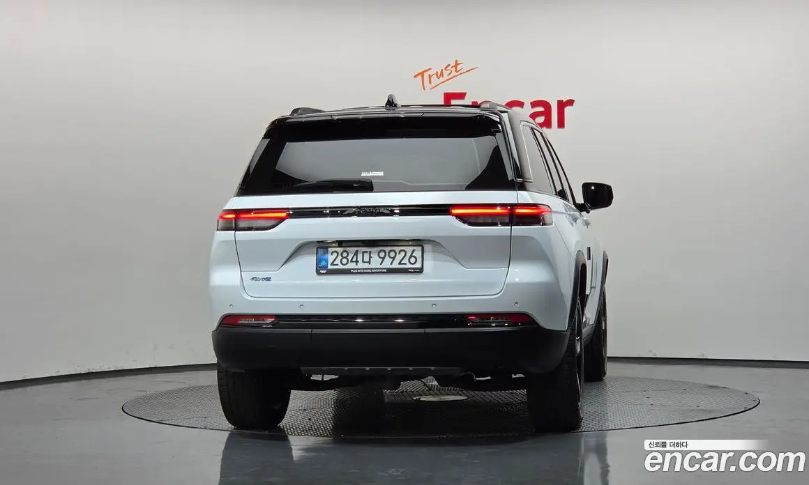 Jeep Cherokee 2023 2.0 автомат (гидро), фото 4 Jeep Cherokee 2023 2.0 автомат (гидро), фото 4