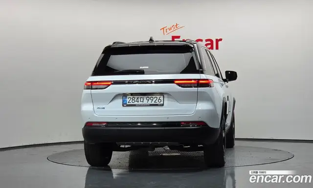 Jeep Cherokee 2023 2.0 автомат (гидро), миниатюра 4 Jeep Cherokee 2023 2.0 автомат (гидро), миниатюра 4
