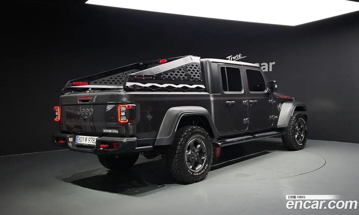 Jeep Gladiator 2022 3.6 автомат (гидро), фото 2 Jeep Gladiator 2022 3.6 автомат (гидро), фото 2