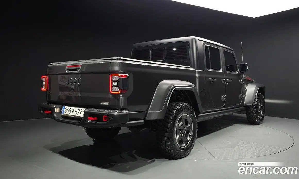 Jeep Gladiator 2022 3.6 автомат (гидро), фото 2 Jeep Gladiator 2022 3.6 автомат (гидро), фото 2