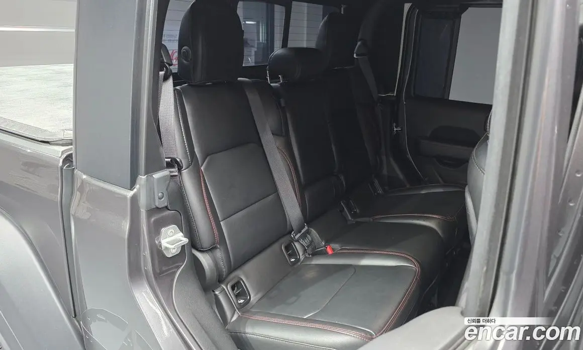Jeep Gladiator 2022 3.6 автомат (гидро), фото 11 Jeep Gladiator 2022 3.6 автомат (гидро), фото 11