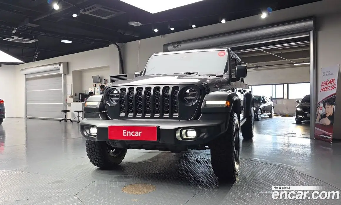 Jeep Gladiator 2022 3.6 автомат (гидро), фото 3 Jeep Gladiator 2022 3.6 автомат (гидро), фото 3