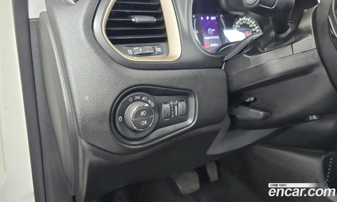 Jeep Renegade 2017 2.4 автомат (гидро), фото 22 Jeep Renegade 2017 2.4 автомат (гидро), фото 22