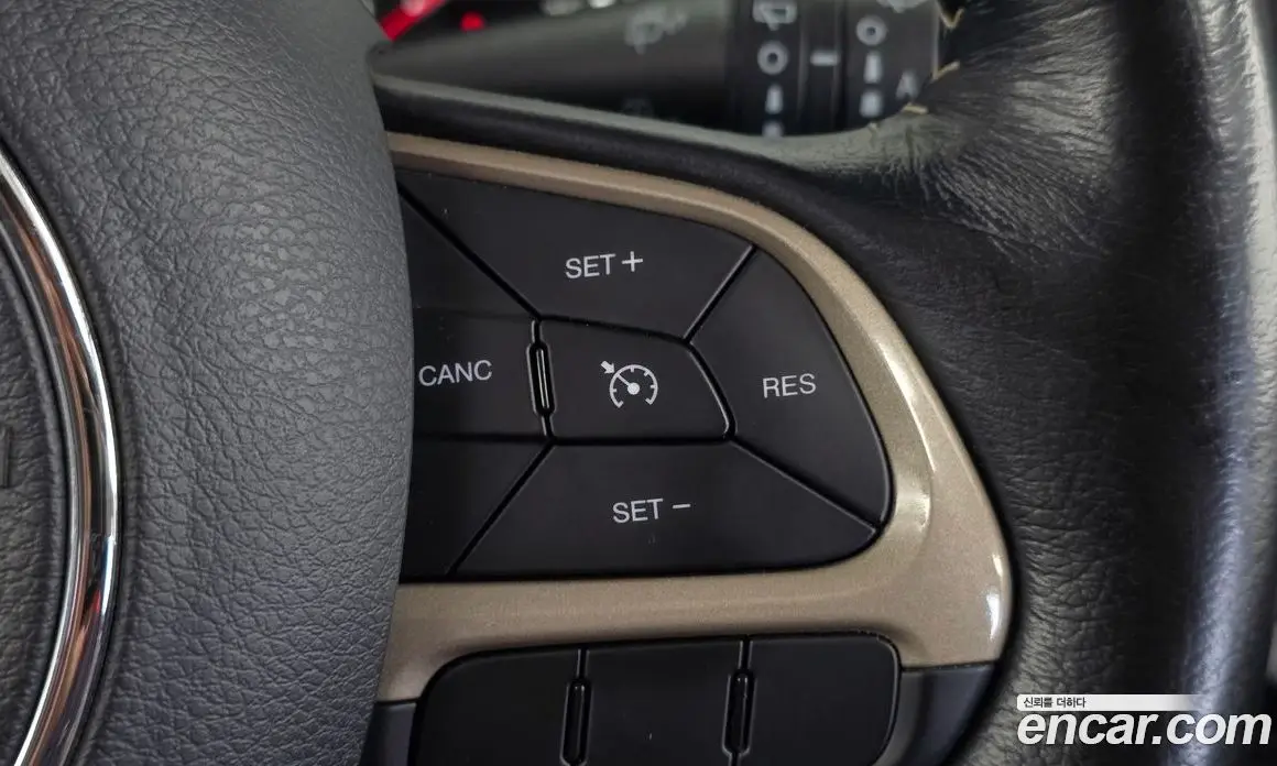 Jeep Renegade 2017 2.4 автомат (гидро), фото 24 Jeep Renegade 2017 2.4 автомат (гидро), фото 24