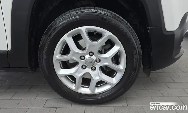 Jeep Renegade 2017 2.4 автомат (гидро), миниатюра 7 Jeep Renegade 2017 2.4 автомат (гидро), миниатюра 7