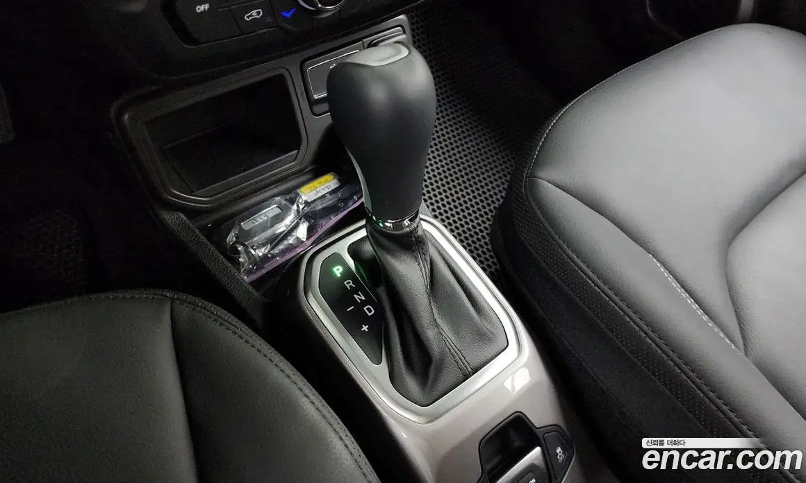 Jeep Renegade 2022 1.3 автомат (гидро), фото 12 Jeep Renegade 2022 1.3 автомат (гидро), фото 12