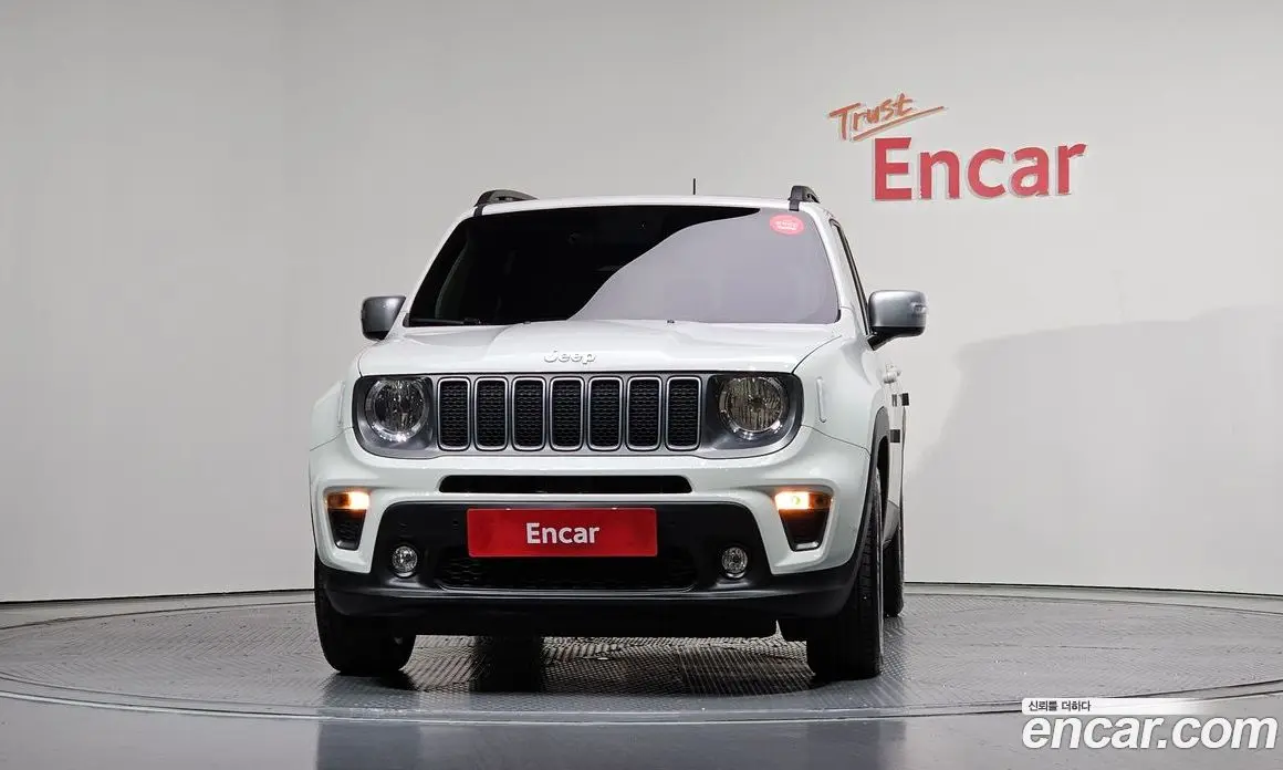 Jeep Renegade 2022 1.3 автомат (гидро), фото 3 Jeep Renegade 2022 1.3 автомат (гидро), фото 3