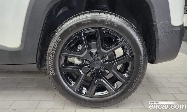 Jeep Renegade 2022 1.3 автомат (гидро), миниатюра 7 Jeep Renegade 2022 1.3 автомат (гидро), миниатюра 7