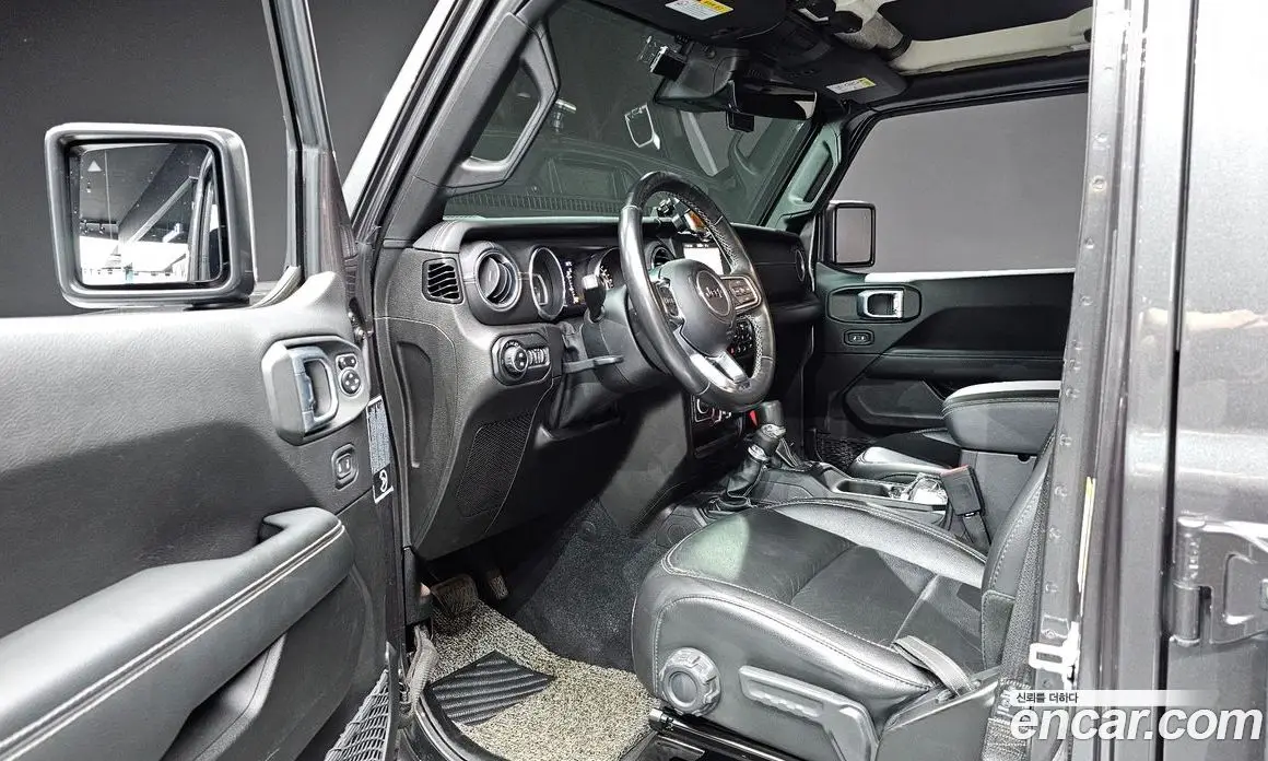 Jeep Wrangler 2019 2.0 автомат (гидро), фото 13 Jeep Wrangler 2019 2.0 автомат (гидро), фото 13