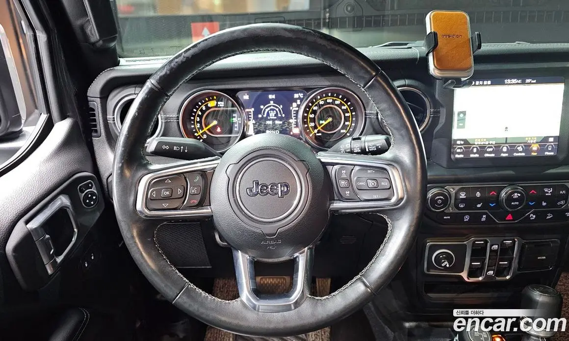 Jeep Wrangler 2019 2.0 автомат (гидро), фото 19 Jeep Wrangler 2019 2.0 автомат (гидро), фото 19