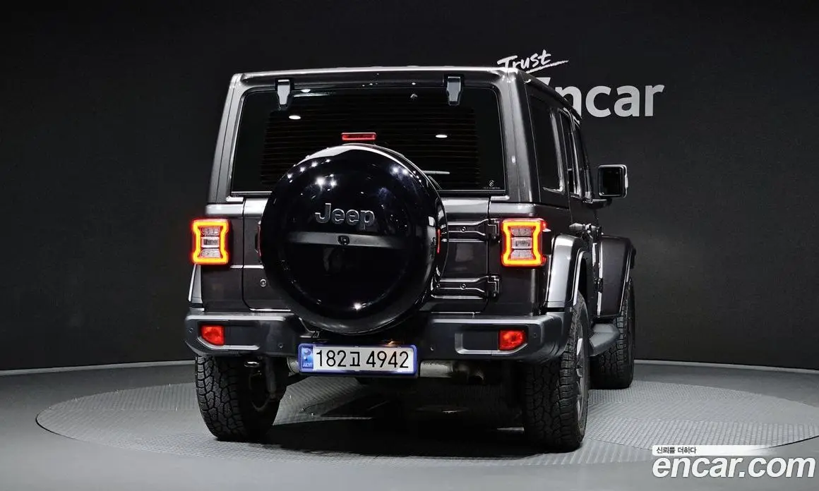 Jeep Wrangler 2019 2.0 автомат (гидро), фото 4 Jeep Wrangler 2019 2.0 автомат (гидро), фото 4