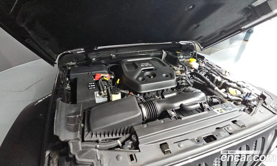 Jeep Wrangler 2019 2.0 автомат (гидро), фото 6 Jeep Wrangler 2019 2.0 автомат (гидро), фото 6