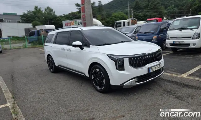 Kia Carnival 2023 3.5 автомат (гидро), миниатюра 2