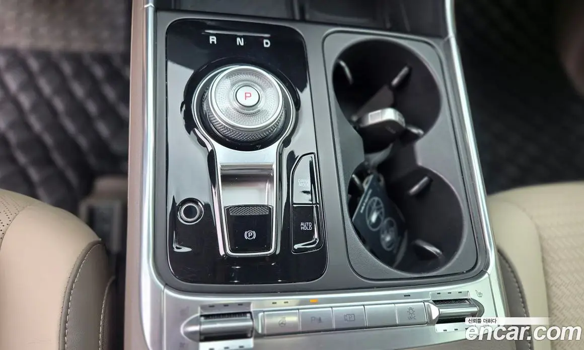 Kia Carnival 2023 3.5 автомат (гидро), фото 12
