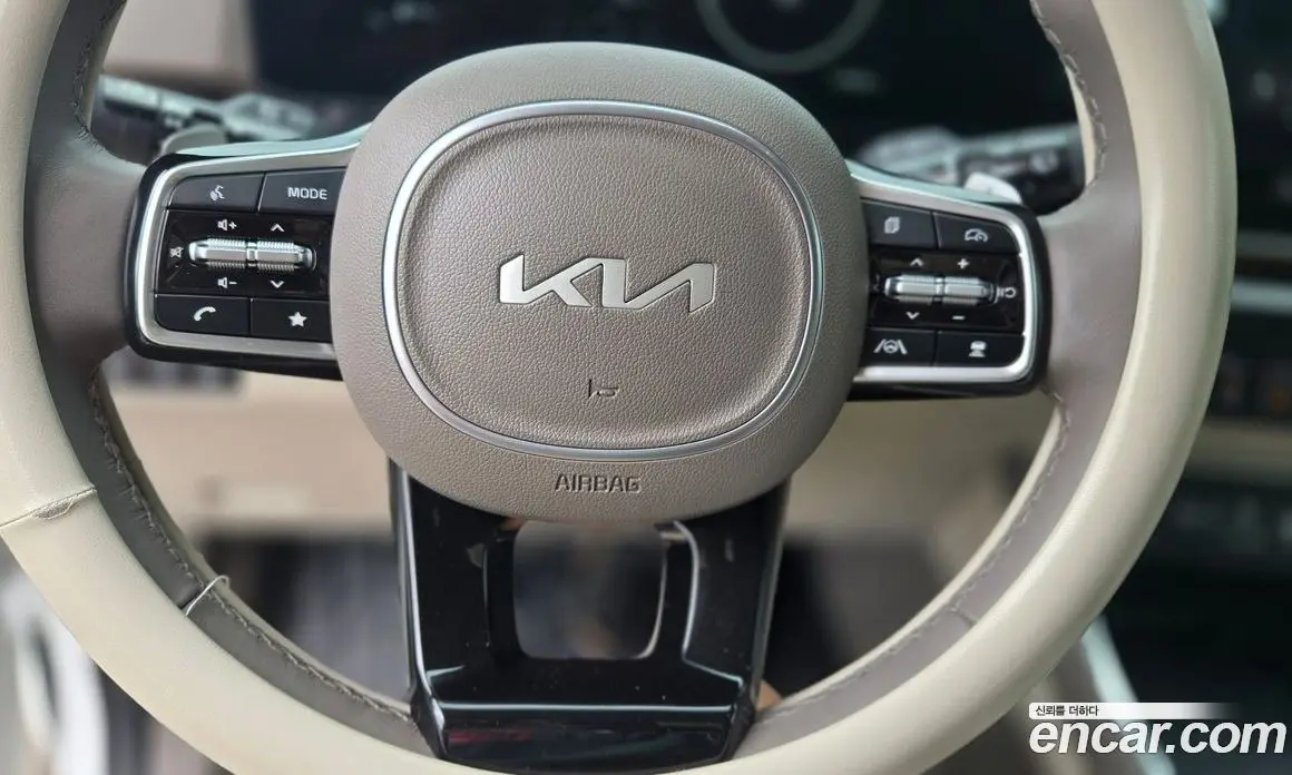 Kia Carnival 2023 3.5 автомат (гидро), фото 13