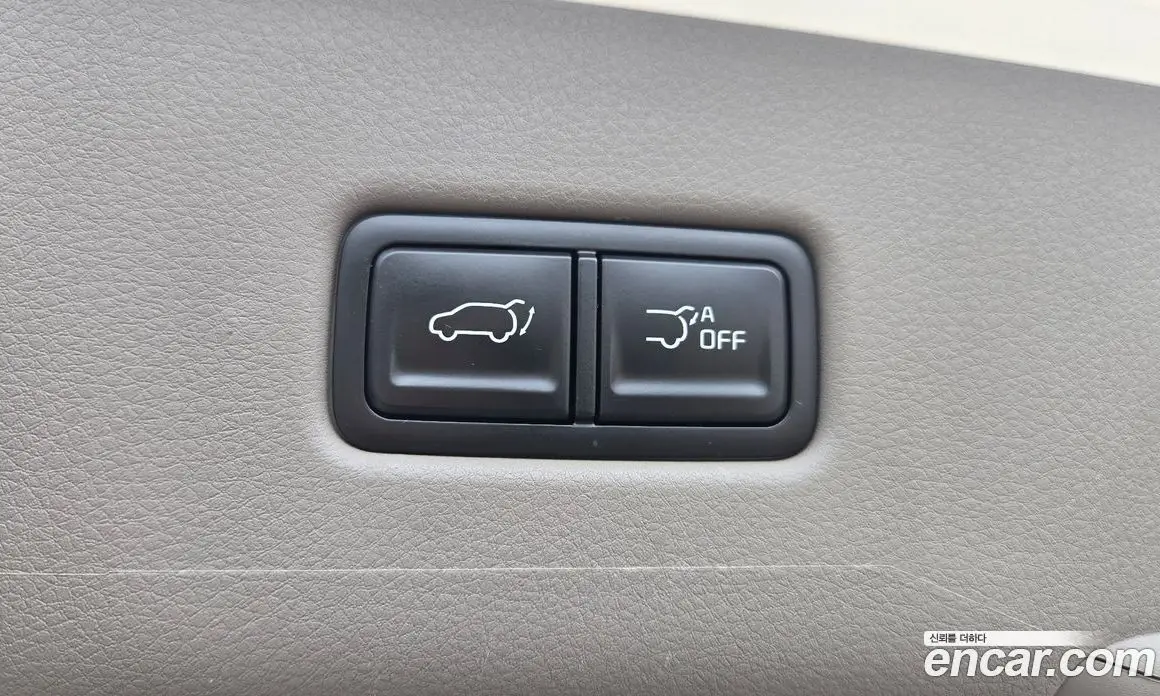 Kia Carnival 2023 3.5 автомат (гидро), фото 18