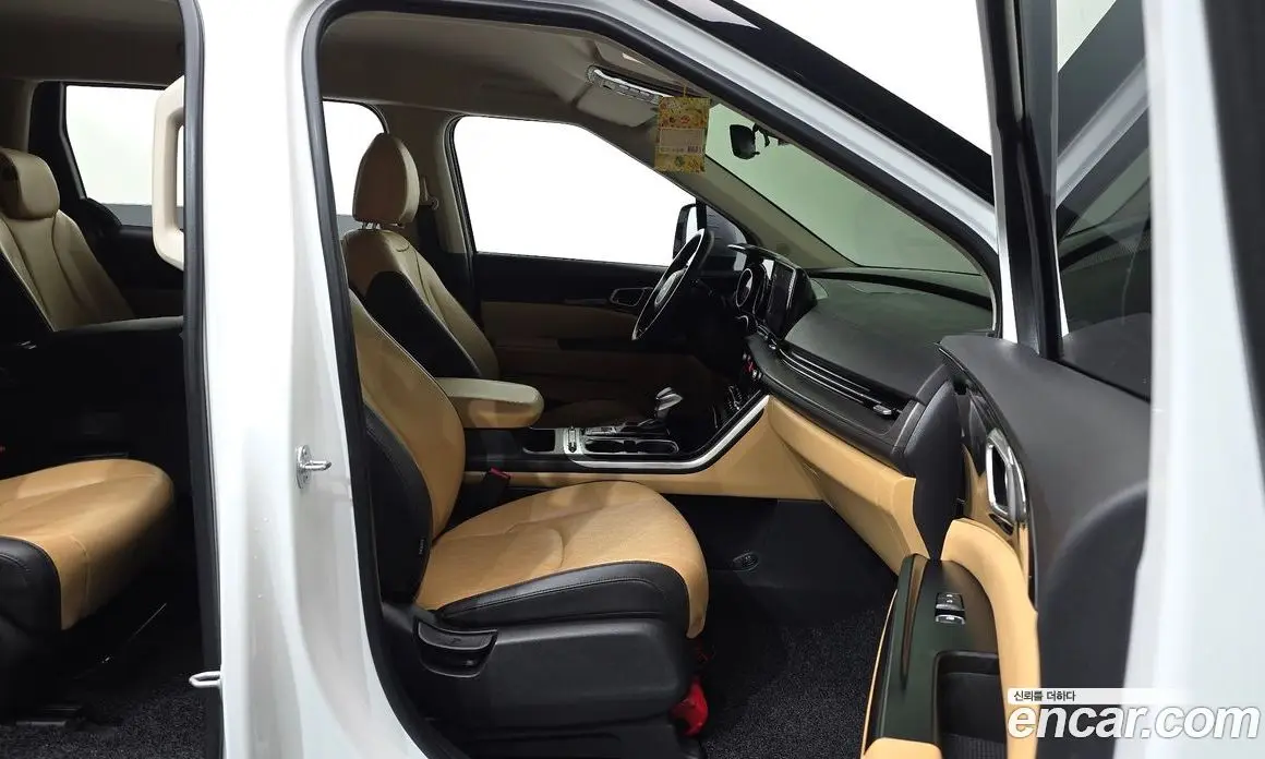 Kia Carnival 2023 2.2 автомат (гидро), фото 11
