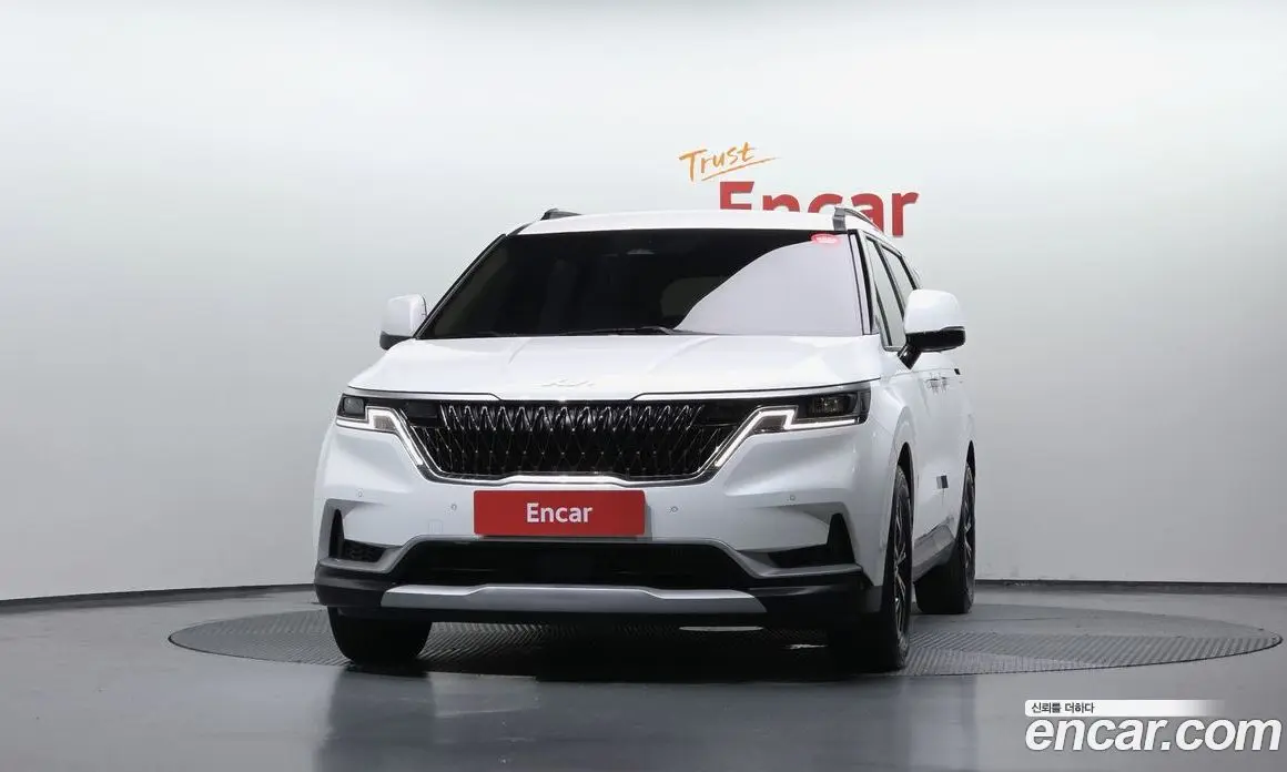 Kia Carnival 2023 2.2 автомат (гидро), фото 3
