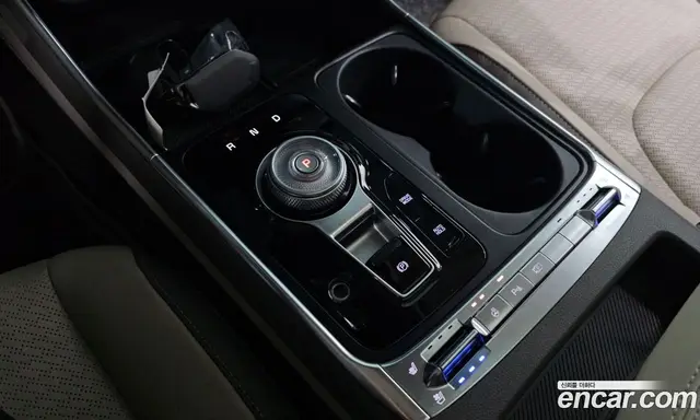 Kia Carnival 2024 1.6 автомат (гидро), миниатюра 12