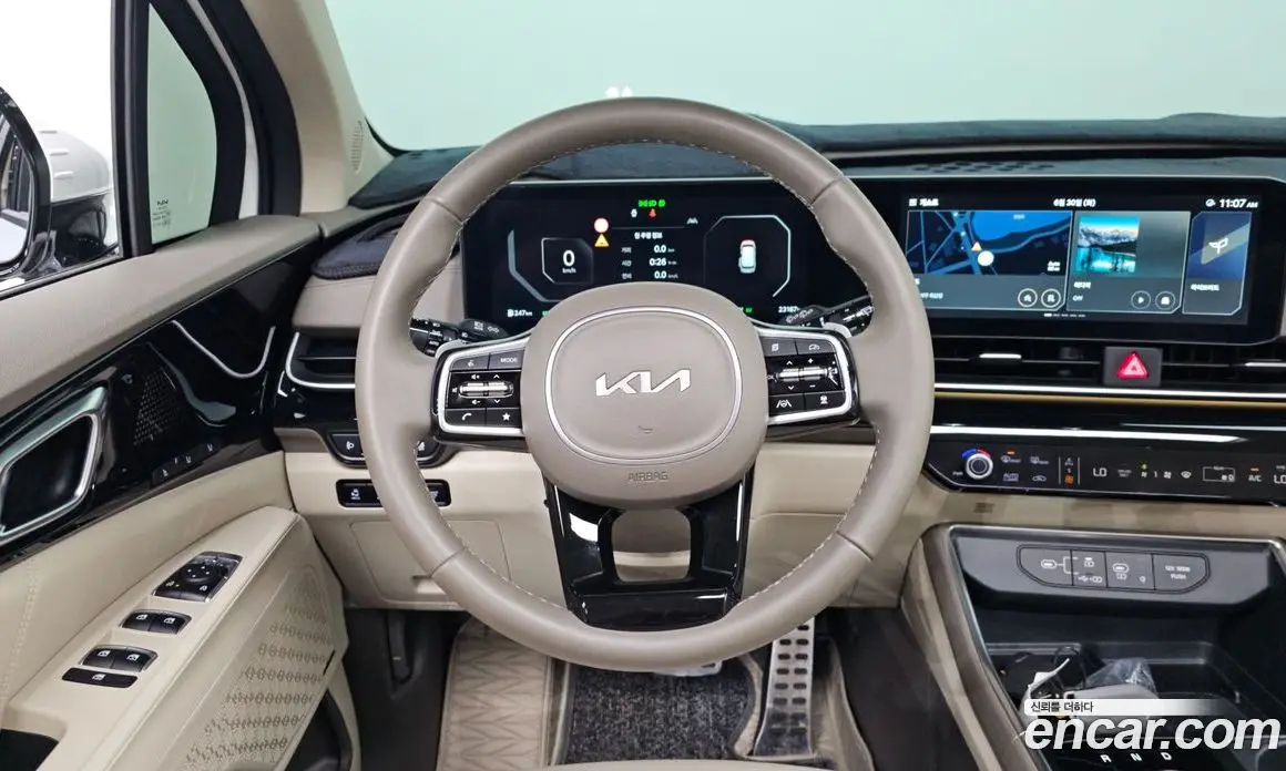 Kia Carnival 2024 1.6 автомат (гидро), фото 19