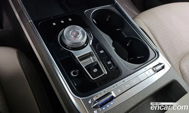 Kia Carnival 2024 1.6 автомат (гидро), миниатюра 12