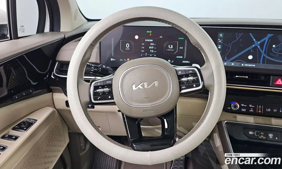 Kia Carnival 2024 1.6 автомат (гидро), фото 19