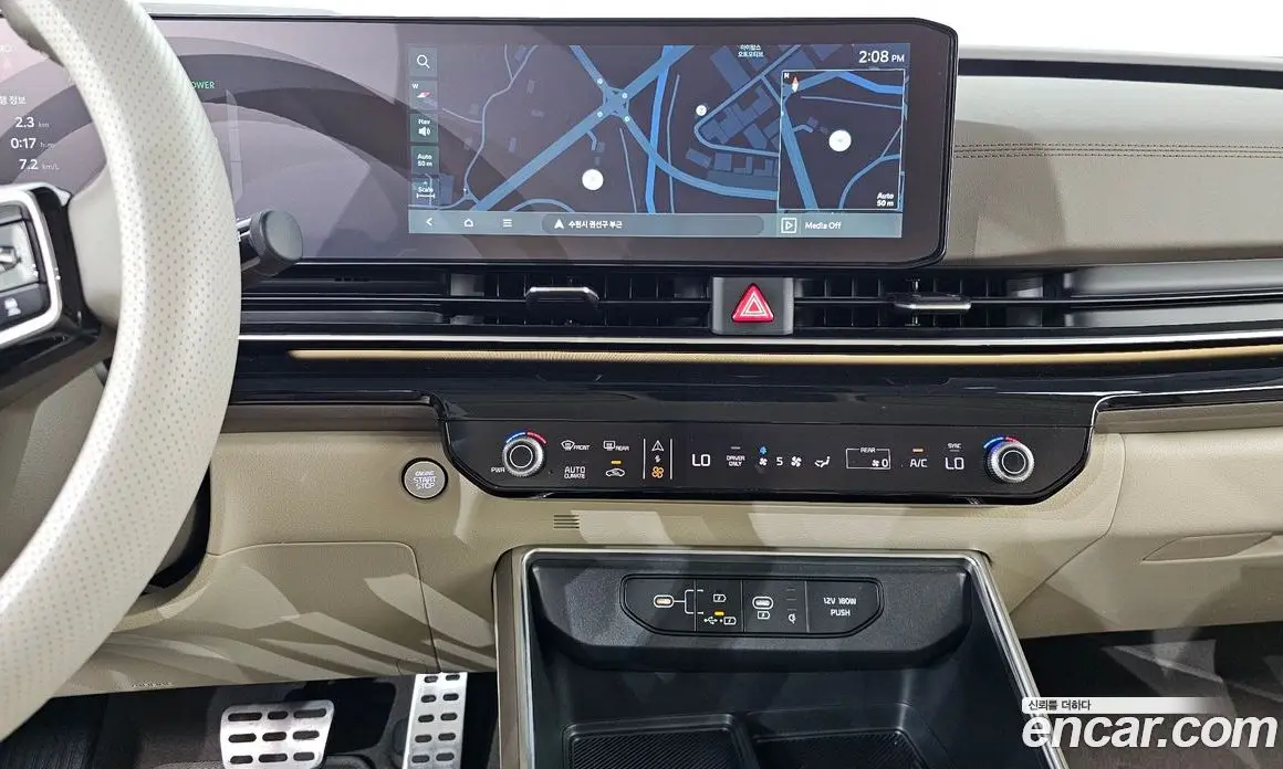 Kia Carnival 2024 1.6 автомат (гидро), фото 20