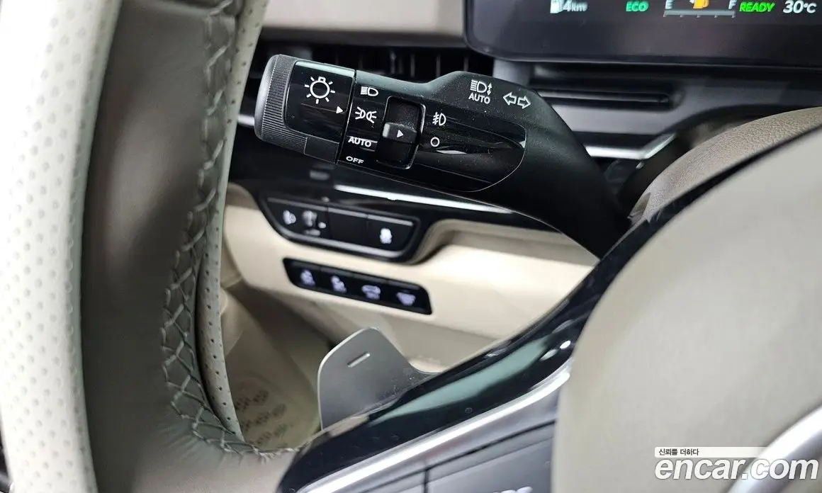 Kia Carnival 2024 1.6 автомат (гидро), фото 34