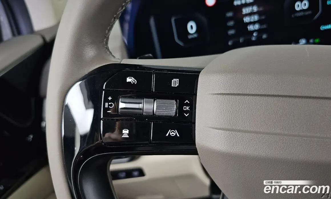 Kia Carnival 2024 1.6 автомат (гидро), фото 32