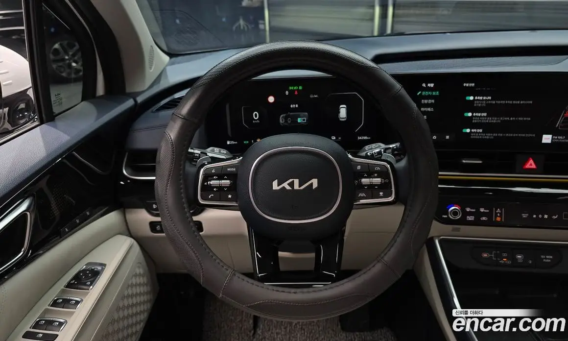 Kia Carnival 2024 1.6 автомат (гидро), фото 12 Kia Carnival 2024 1.6 автомат (гидро), фото 12