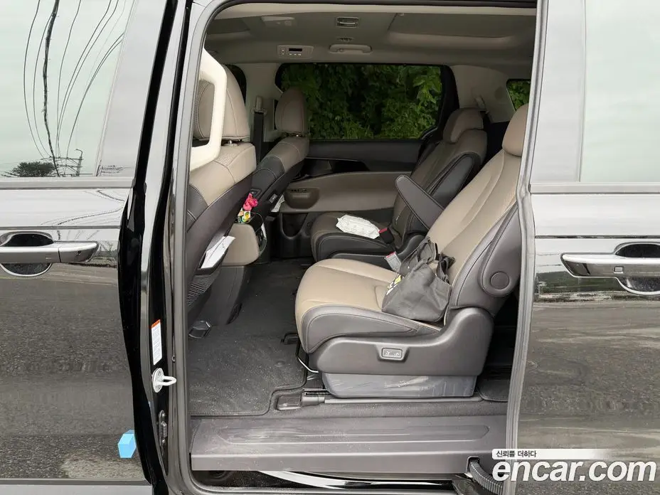 Kia Carnival 2026 1.6 автомат (гидро), фото 8 Kia Carnival 2026 1.6 автомат (гидро), фото 8