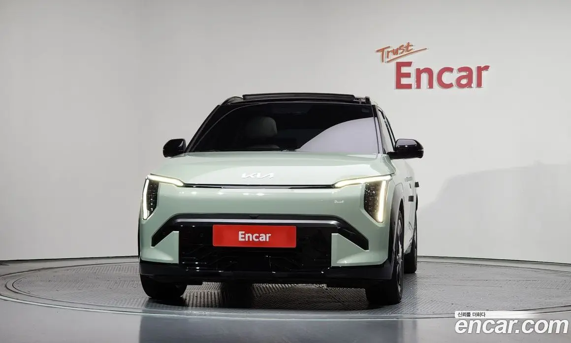 Kia EV3 2024 0.2 автомат (гидро), фото 3