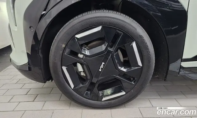 Kia EV3 2024 0.2 автомат (гидро), миниатюра 5