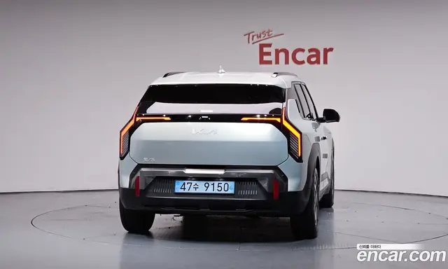 Kia EV3 2025 0.2 автомат (гидро), миниатюра 3