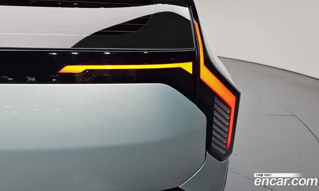 Kia EV3 2025 0.2 автомат (гидро), миниатюра 8