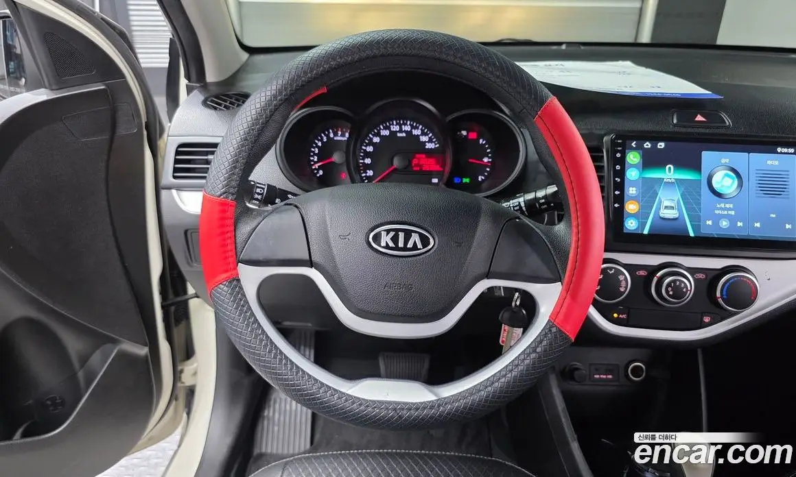 Kia Morning 2011 1.0 автомат (гидро), фото 12