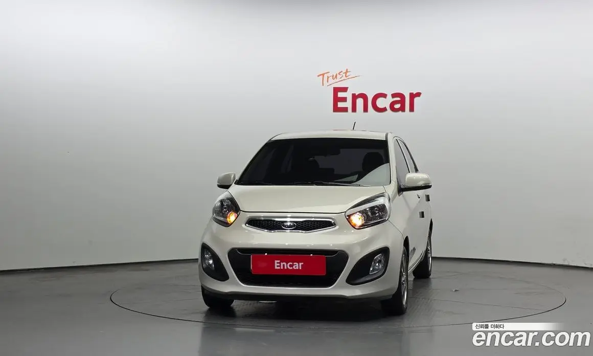 Kia Morning 2011 1.0 автомат (гидро), фото 3