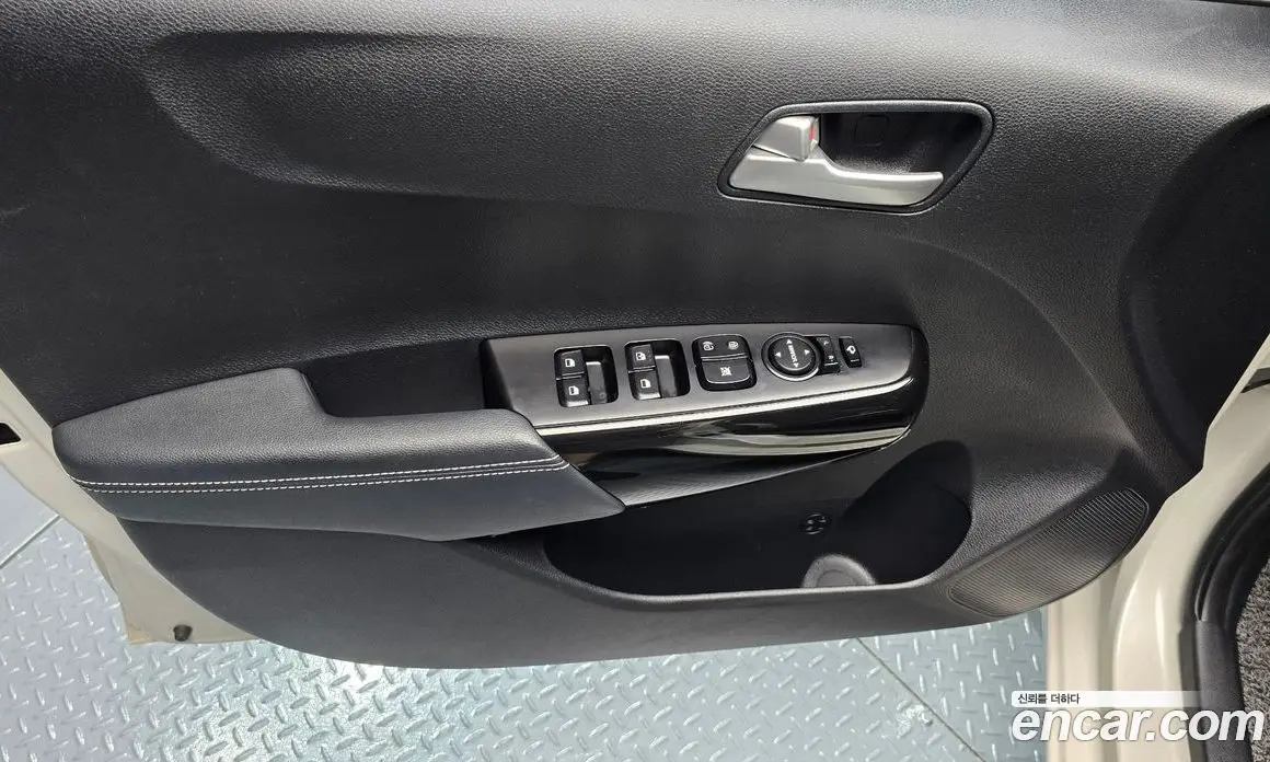 Kia Morning 2018 1.0 автомат (гидро), фото 14