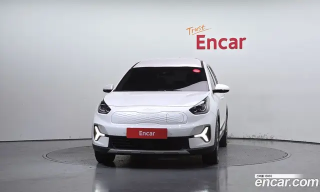 Kia Niro 2022 0.2 автомат (гидро), миниатюра 3