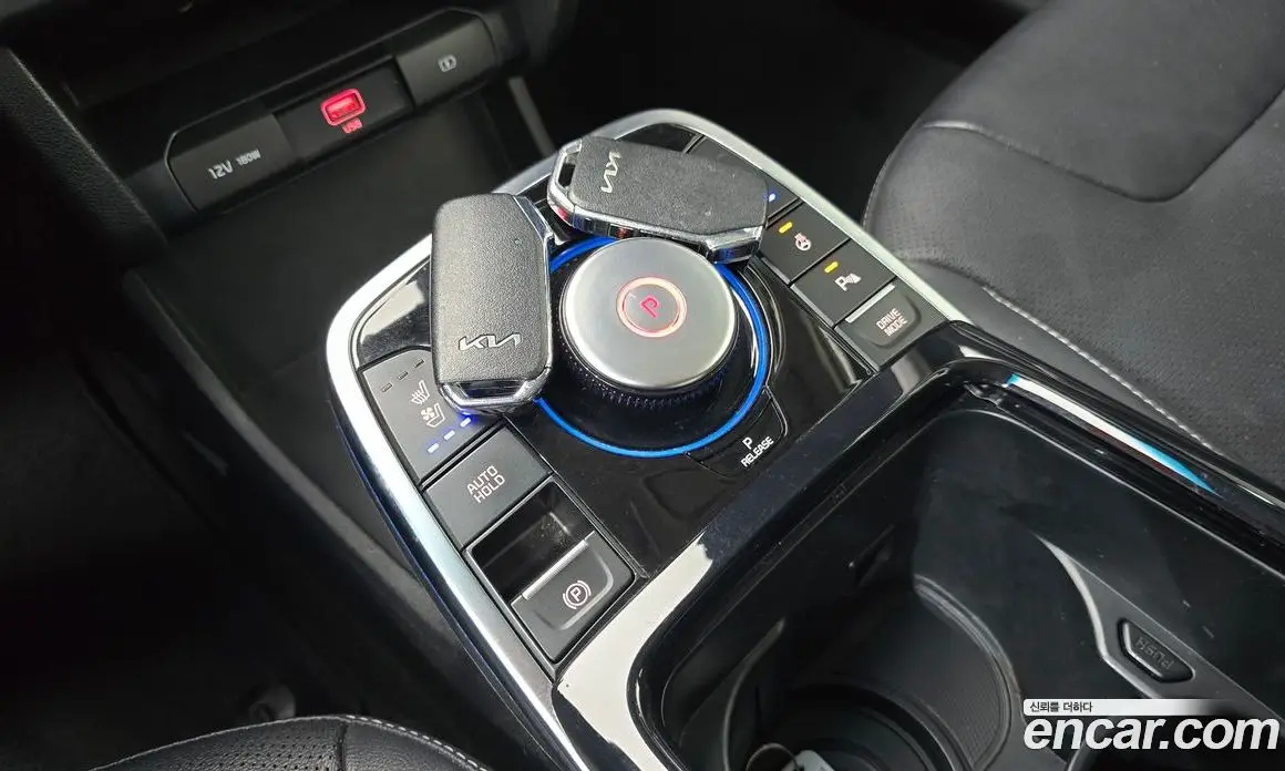 Kia Niro 2022 0.2 автомат (гидро), фото 9